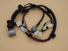 Car whistle speaker wire harness